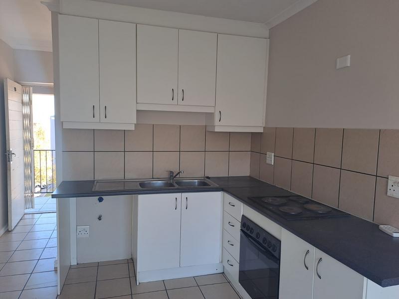 To Let 2 Bedroom Property for Rent in Kraaifontein East Western Cape
